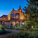 Отель Wellnesshotel Seeschloesschen - Privat- & Naturresort 4*