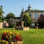 Wellnesshotel Seeschloesschen - Privat- & Naturresort 4* Зенфтенберг