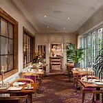 Wellnesshotel Seeschloesschen - Privat- & Naturresort