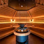 Wellnesshotel Seeschloesschen - Privat- & Naturresort Зенфтенберг