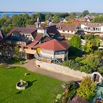 Wellnesshotel Seeschloesschen - Privat- & Naturresort Отель