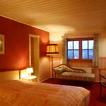 Wellnesshotel Seeschloesschen - Privat- & Naturresort Отель Зенфтенберг