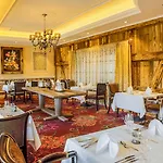 Wellnesshotel Seeschloesschen - Privat- & Naturresort Зенфтенберг