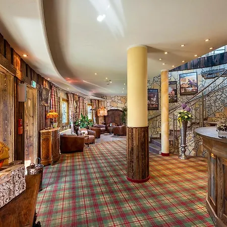 호텔 Wellnesshotel Seeschloesschen - Privat- & Naturresort 센프텐베르크