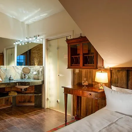 Wellnesshotel Seeschloesschen - Privat- Spa & Naturresort Hotel
