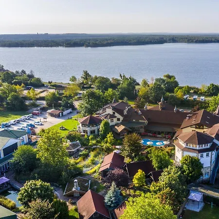 Wellnesshotel Seeschloesschen - Privat- Spa & Naturresort 4*