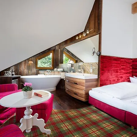 Wellnesshotel Seeschloesschen - Privat- Spa & Naturresort 4*