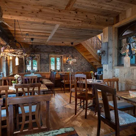 Wellnesshotel Seeschloesschen - Privat- Spa & Naturresort Hotel 4*