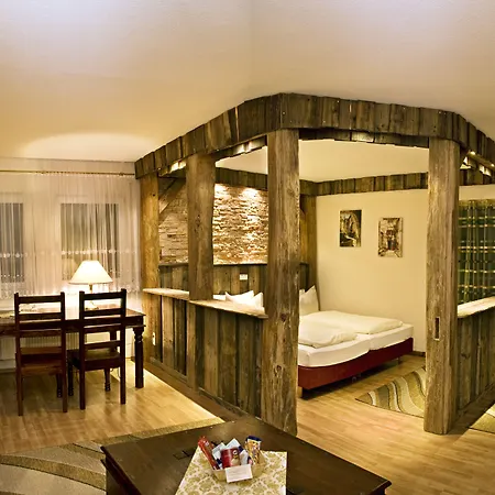 Wellnesshotel Seeschloesschen - Privat- & Naturresort 센프텐베르크