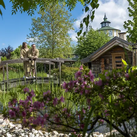 Wellnesshotel Seeschloesschen - Privat- & Naturresort فندق سنفتنبرغ