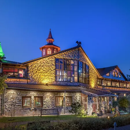 Отель Wellnesshotel Seeschloesschen - Privat- & Naturresort 4*