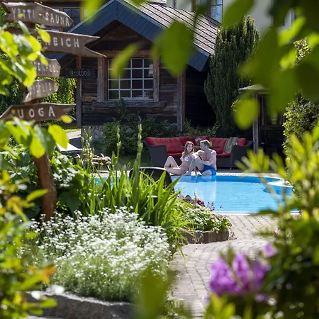 Wellnesshotel Seeschloesschen - Privat- Spa & Naturresort