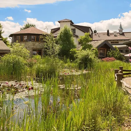 Отель Wellnesshotel Seeschloesschen - Privat- & Naturresort 4*