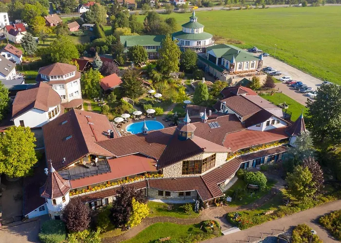 فندق Wellnesshotel Seeschloesschen - Privat- & Naturresort