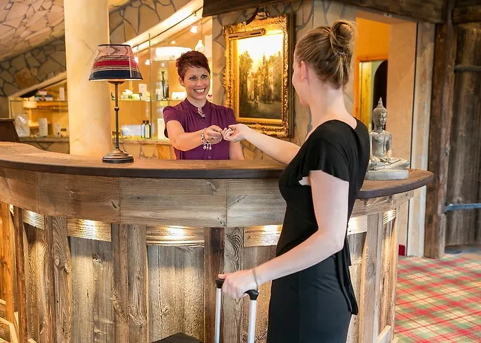 Wellnesshotel Seeschloesschen - Privat- & Naturresort فندق