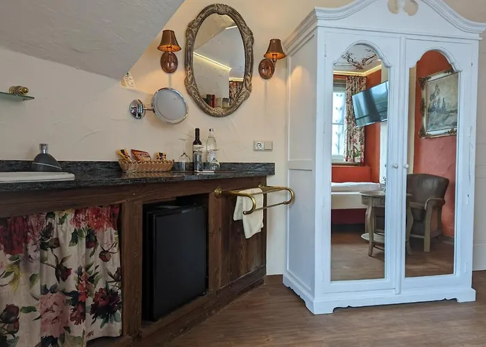 Wellnesshotel Seeschloesschen - Privat- & Naturresort فندق