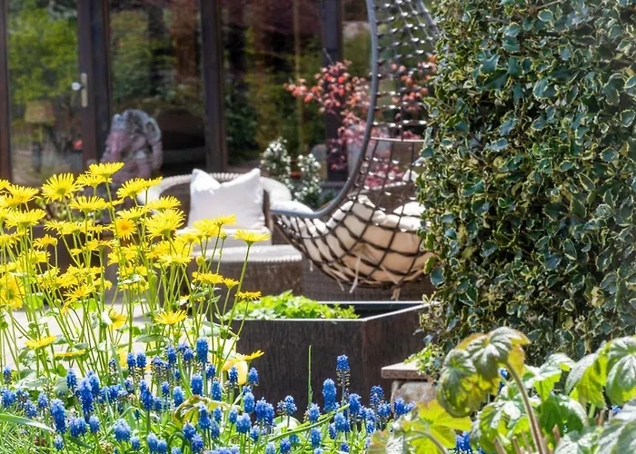 Otel Wellnesshotel Seeschloesschen - Privat- & Naturresort Senftenberg