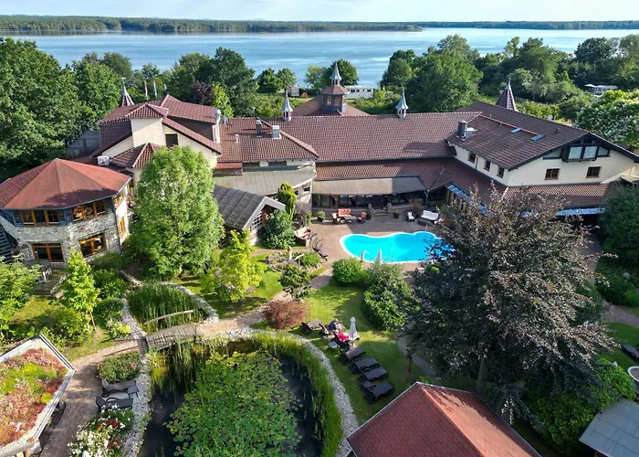 Wellnesshotel Seeschloesschen - Privat- & Naturresort 4* سنفتنبرغ