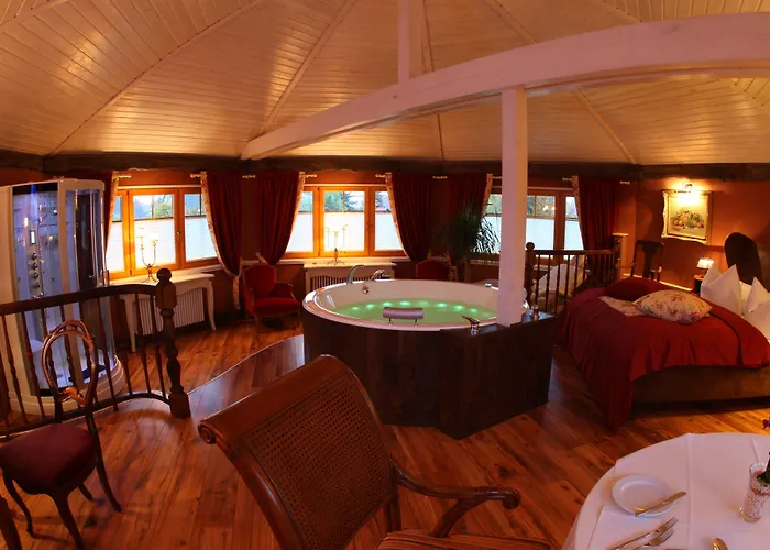 Wellnesshotel Seeschloesschen - Privat- & Naturresort Otel Senftenberg