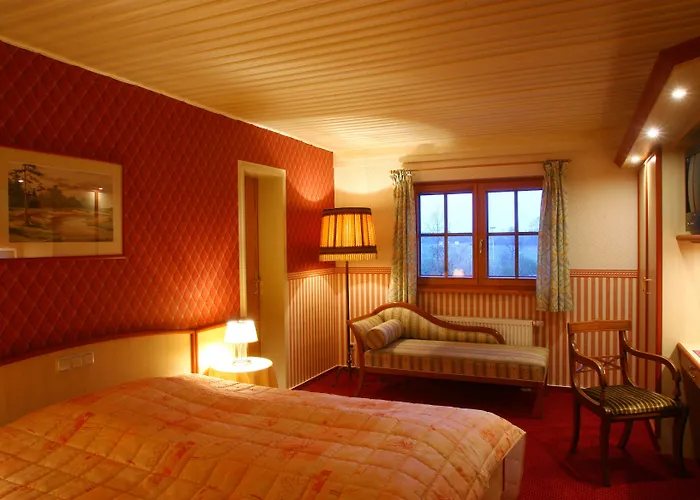 Wellnesshotel Seeschloesschen - Privat- & Naturresort 호텔 센프텐베르크