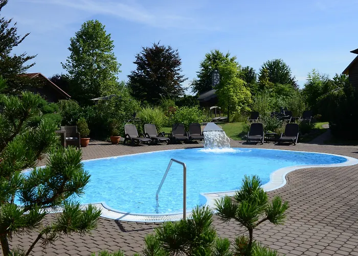 Wellnesshotel Seeschloesschen - Privat- & Naturresort فندق سنفتنبرغ