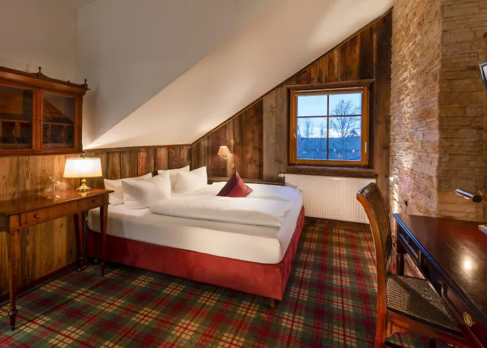 فندق Wellnesshotel Seeschloesschen - Privat- & Naturresort سنفتنبرغ